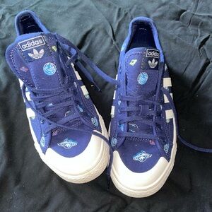 Adidas Girl Navy and White Sneakers size 4.5